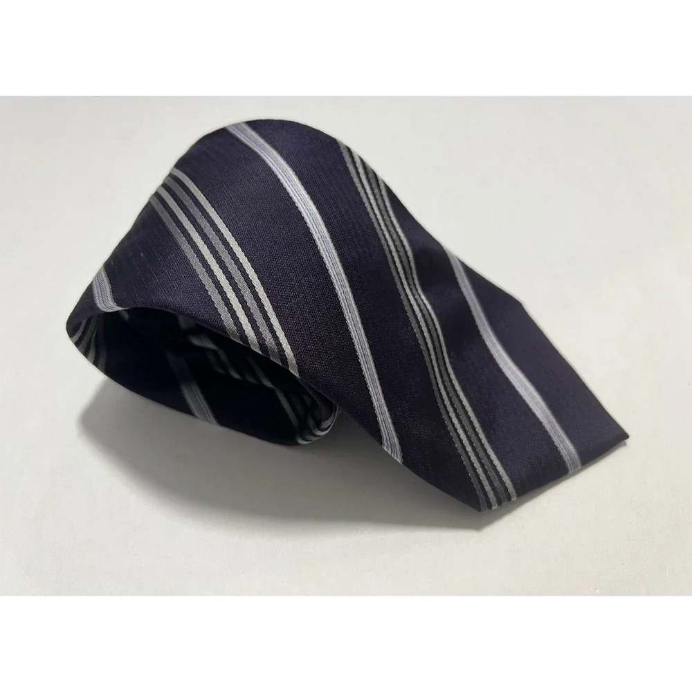 Giorgio Armani Men's Purple Striped Necktie 100% Silk Made In Italy 59.5